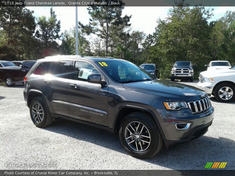 Granite Crystal Metallic / Black 2018 Jeep Grand Cherokee Laredo