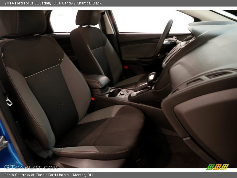 Blue Candy / Charcoal Black 2014 Ford Focus SE Sedan