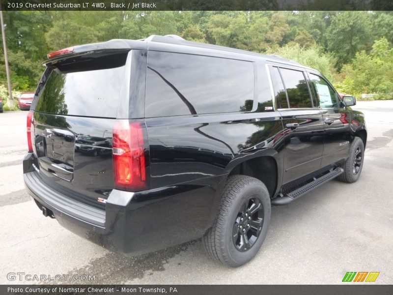 Black / Jet Black 2019 Chevrolet Suburban LT 4WD