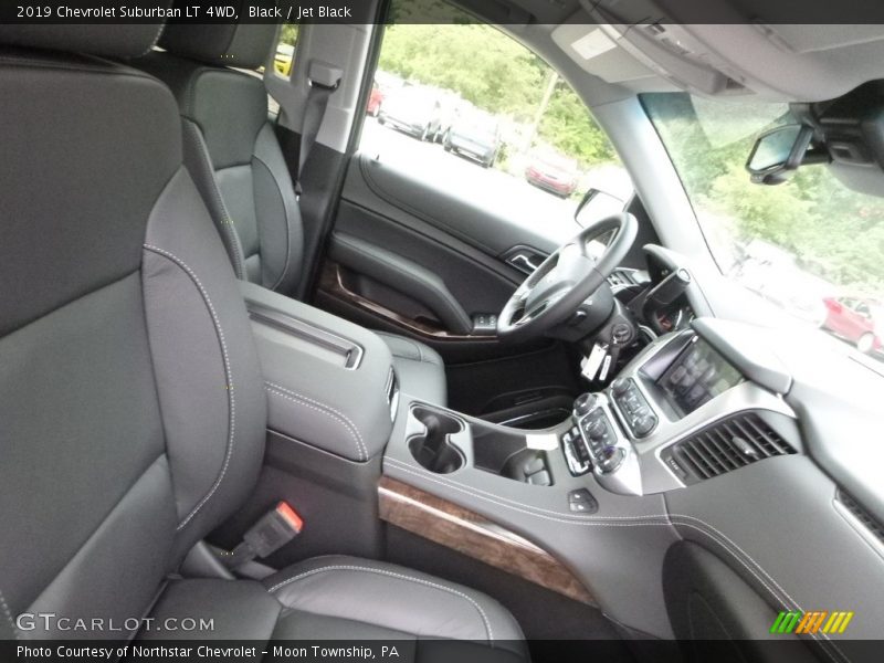 Black / Jet Black 2019 Chevrolet Suburban LT 4WD
