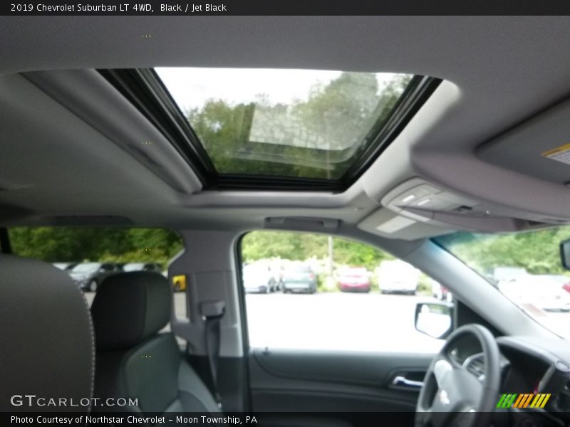 Black / Jet Black 2019 Chevrolet Suburban LT 4WD