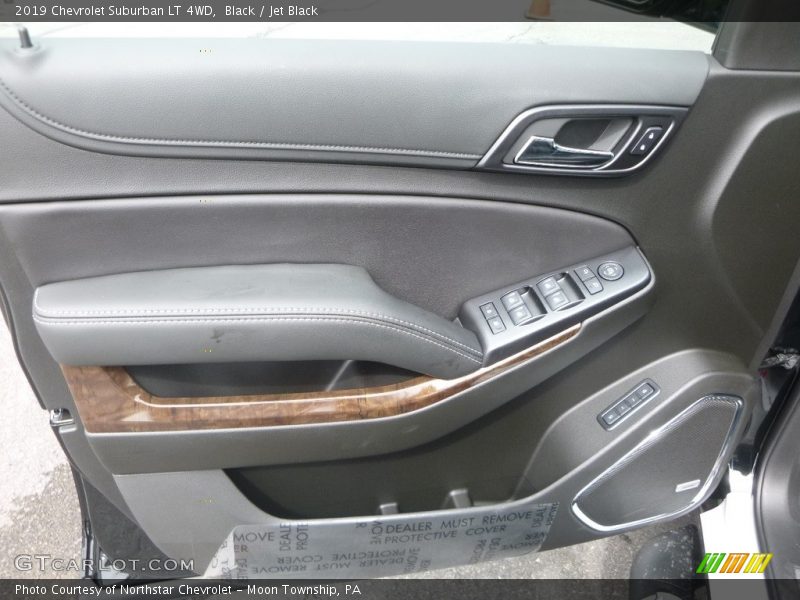 Black / Jet Black 2019 Chevrolet Suburban LT 4WD