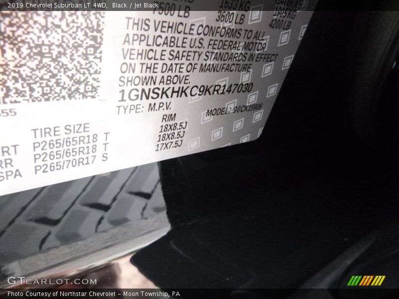 Black / Jet Black 2019 Chevrolet Suburban LT 4WD