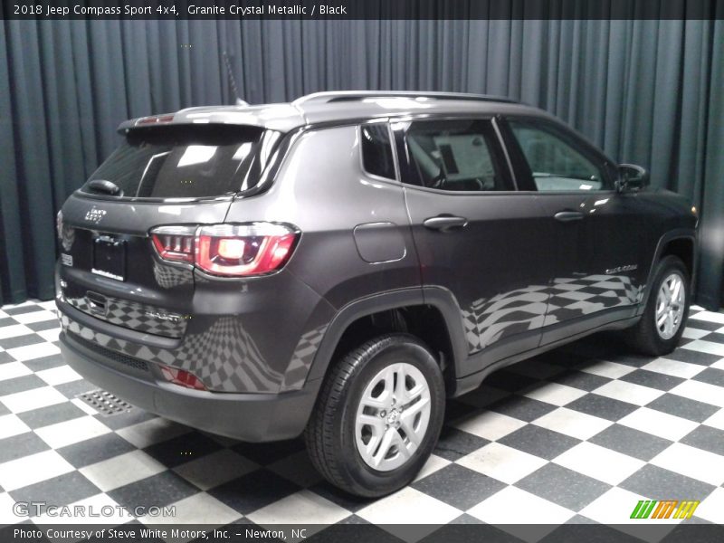 Granite Crystal Metallic / Black 2018 Jeep Compass Sport 4x4