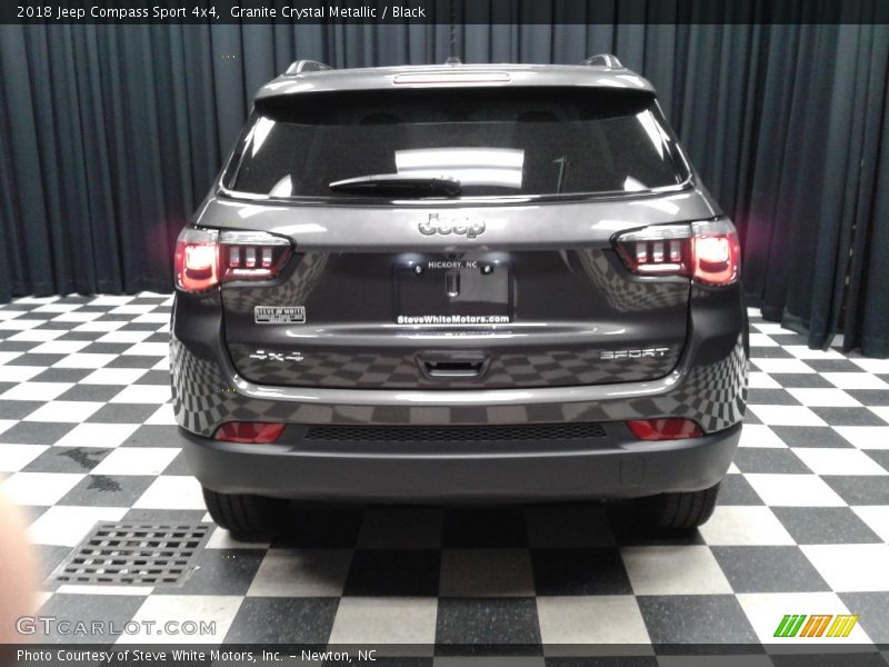 Granite Crystal Metallic / Black 2018 Jeep Compass Sport 4x4