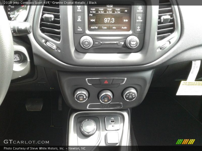 Granite Crystal Metallic / Black 2018 Jeep Compass Sport 4x4