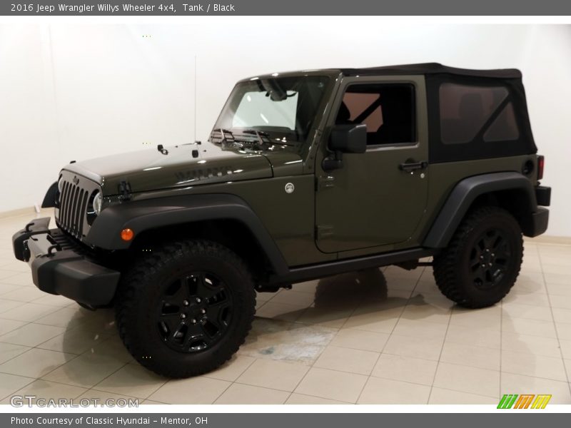 Tank / Black 2016 Jeep Wrangler Willys Wheeler 4x4