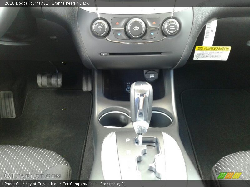 Granite Pearl / Black 2018 Dodge Journey SE