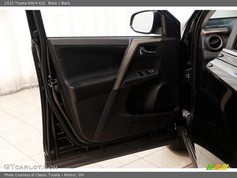 Black / Black 2015 Toyota RAV4 XLE