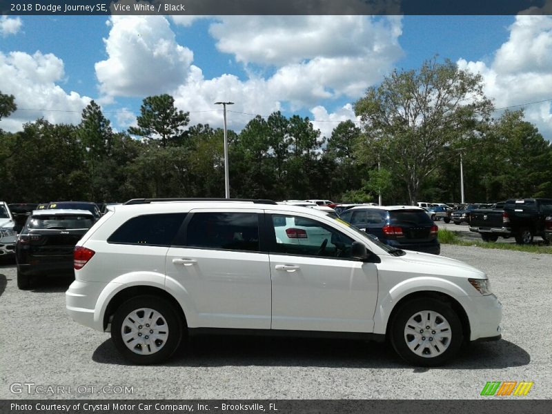 Vice White / Black 2018 Dodge Journey SE