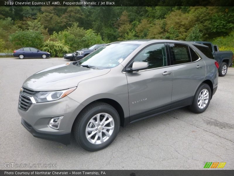 Pepperdust Metallic / Jet Black 2019 Chevrolet Equinox LT AWD