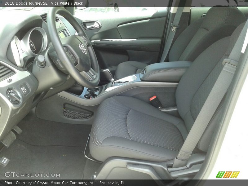 Vice White / Black 2018 Dodge Journey SE