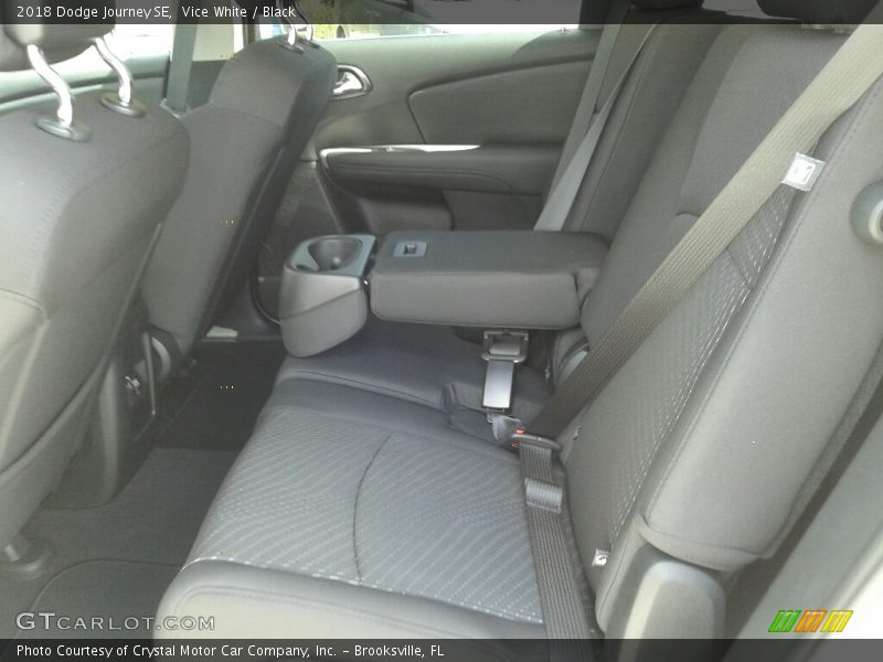 Vice White / Black 2018 Dodge Journey SE