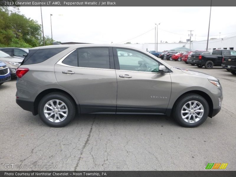 Pepperdust Metallic / Jet Black 2019 Chevrolet Equinox LT AWD