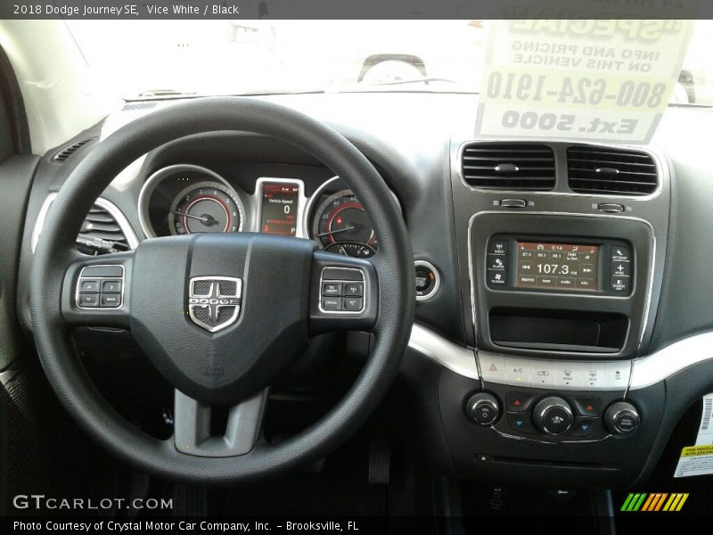 Vice White / Black 2018 Dodge Journey SE