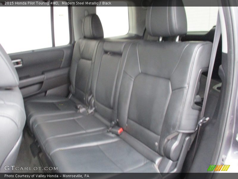 Modern Steel Metallic / Black 2015 Honda Pilot Touring 4WD