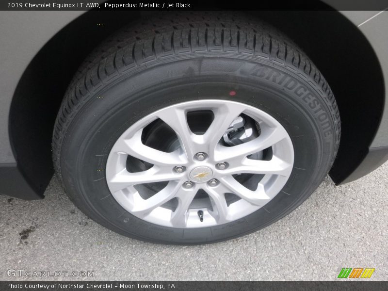 Pepperdust Metallic / Jet Black 2019 Chevrolet Equinox LT AWD