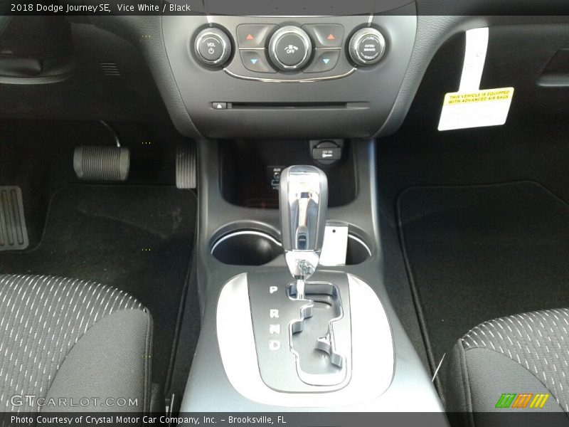 Vice White / Black 2018 Dodge Journey SE