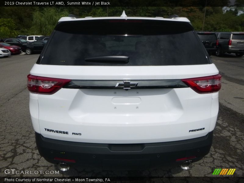 Summit White / Jet Black 2019 Chevrolet Traverse LT AWD