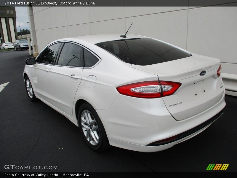 Oxford White / Dune 2014 Ford Fusion SE EcoBoost