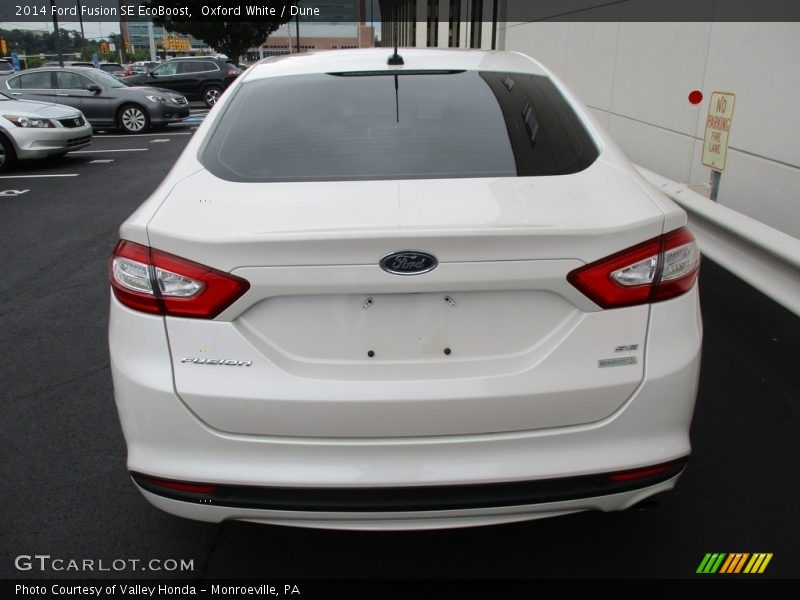 Oxford White / Dune 2014 Ford Fusion SE EcoBoost