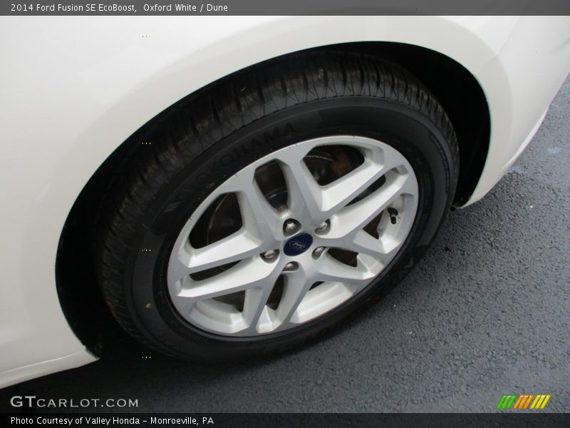 Oxford White / Dune 2014 Ford Fusion SE EcoBoost