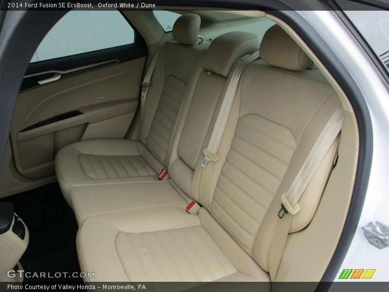 Oxford White / Dune 2014 Ford Fusion SE EcoBoost