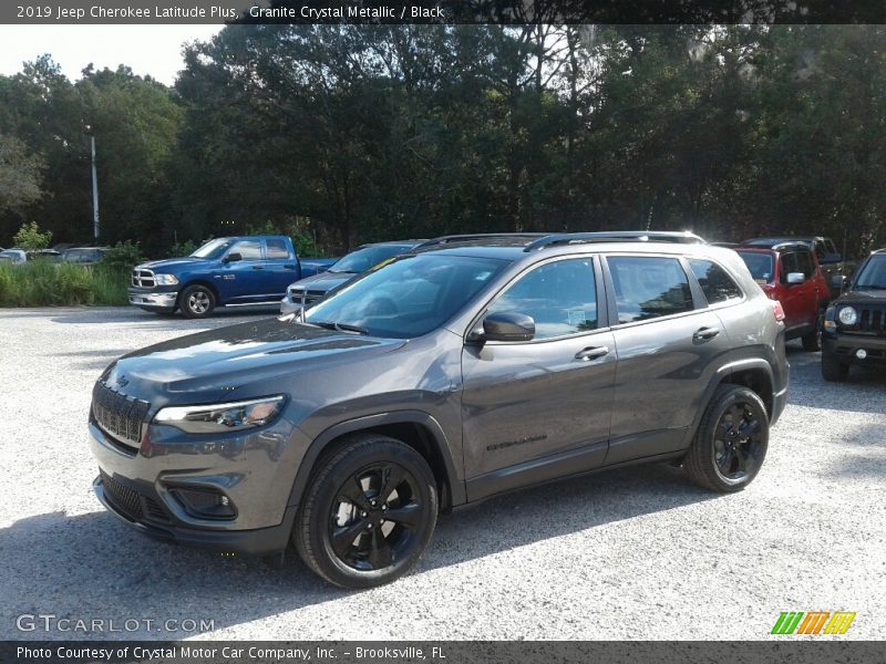 Granite Crystal Metallic / Black 2019 Jeep Cherokee Latitude Plus