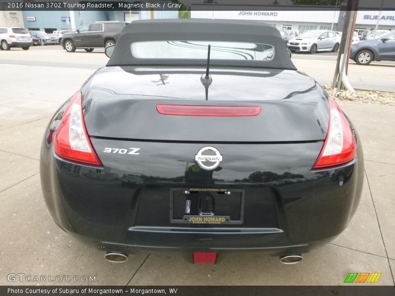 Magnetic Black / Gray 2016 Nissan 370Z Touring Roadster