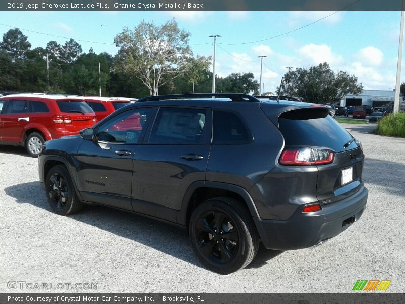 Granite Crystal Metallic / Black 2019 Jeep Cherokee Latitude Plus