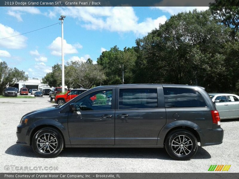 Granite Pearl / Black 2019 Dodge Grand Caravan SXT