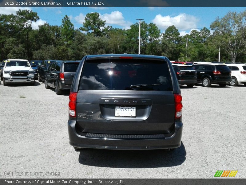 Granite Pearl / Black 2019 Dodge Grand Caravan SXT
