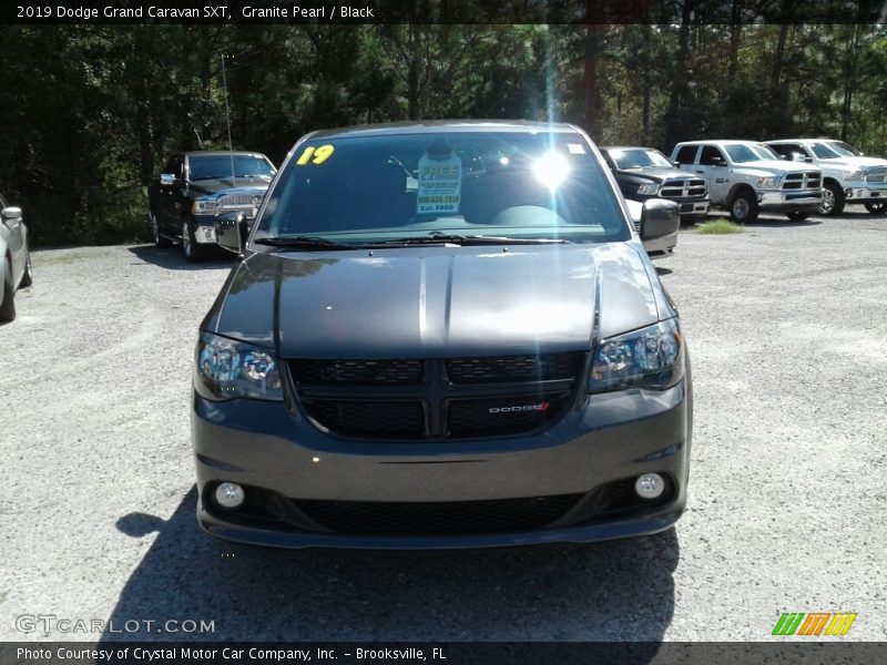 Granite Pearl / Black 2019 Dodge Grand Caravan SXT