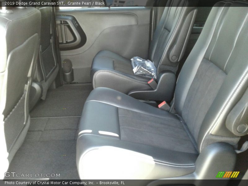 Granite Pearl / Black 2019 Dodge Grand Caravan SXT