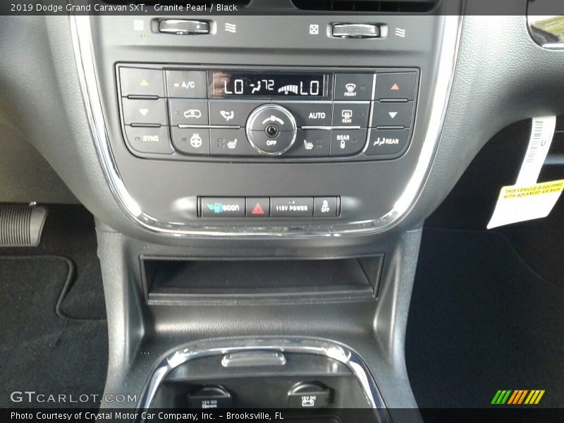 Granite Pearl / Black 2019 Dodge Grand Caravan SXT