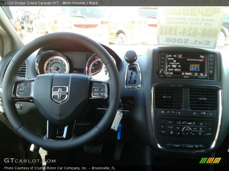 White Knuckle / Black 2019 Dodge Grand Caravan SXT