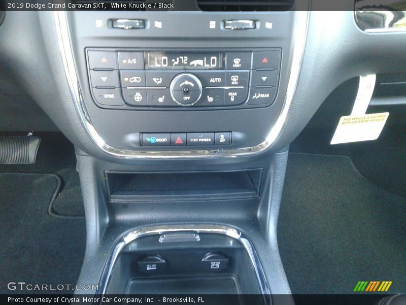 White Knuckle / Black 2019 Dodge Grand Caravan SXT
