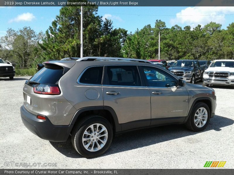 Light Brownstone Pearl / Black/Light Frost Beige 2019 Jeep Cherokee Latitude