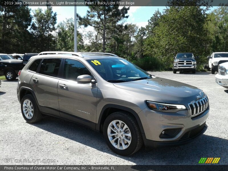 Light Brownstone Pearl / Black/Light Frost Beige 2019 Jeep Cherokee Latitude