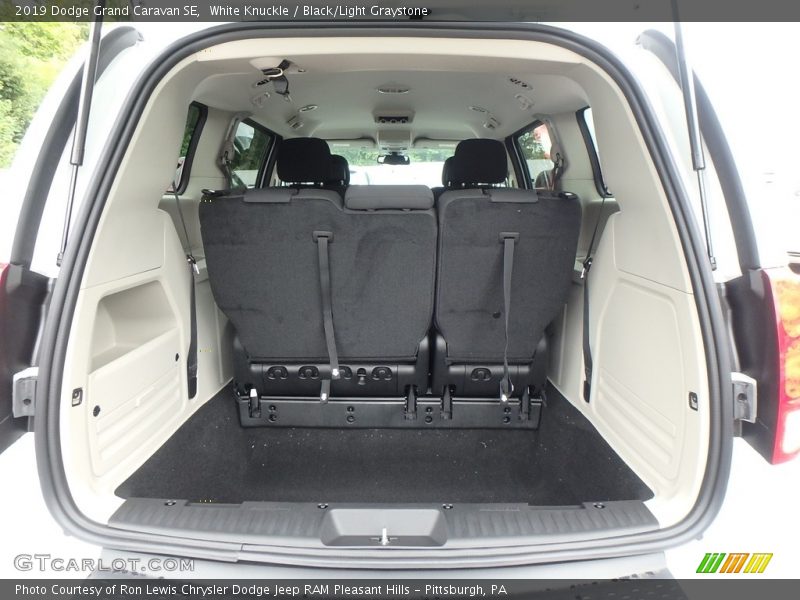 White Knuckle / Black/Light Graystone 2019 Dodge Grand Caravan SE
