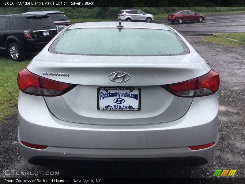Silver / Black 2016 Hyundai Elantra Value Edition