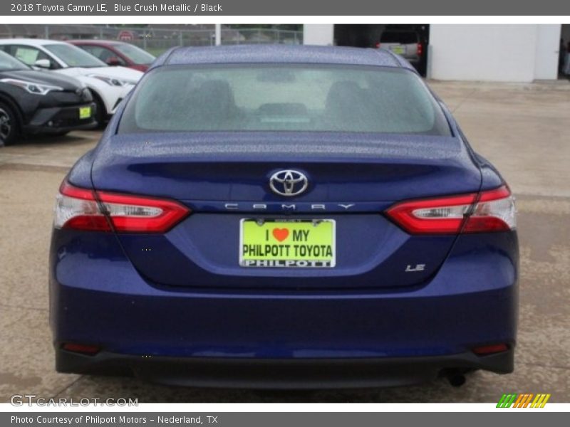 Blue Crush Metallic / Black 2018 Toyota Camry LE