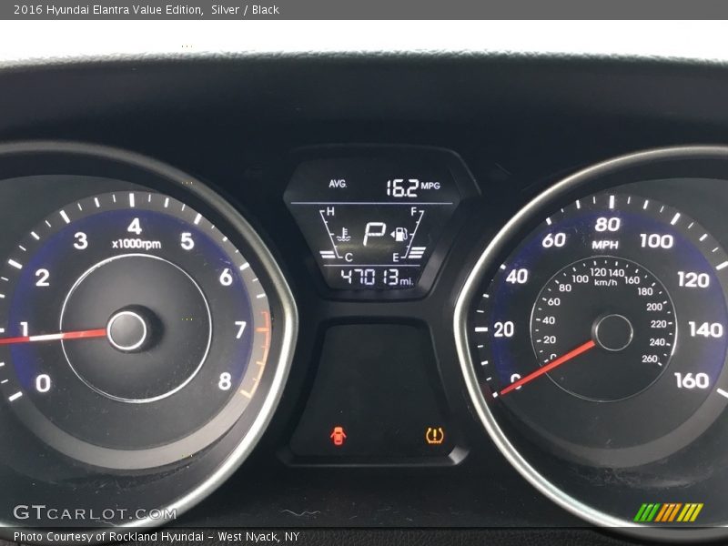 Silver / Black 2016 Hyundai Elantra Value Edition
