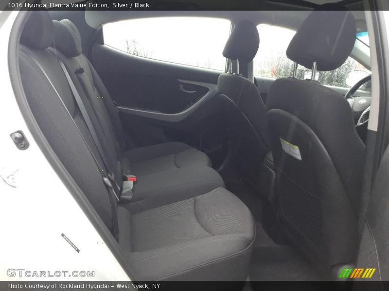 Silver / Black 2016 Hyundai Elantra Value Edition