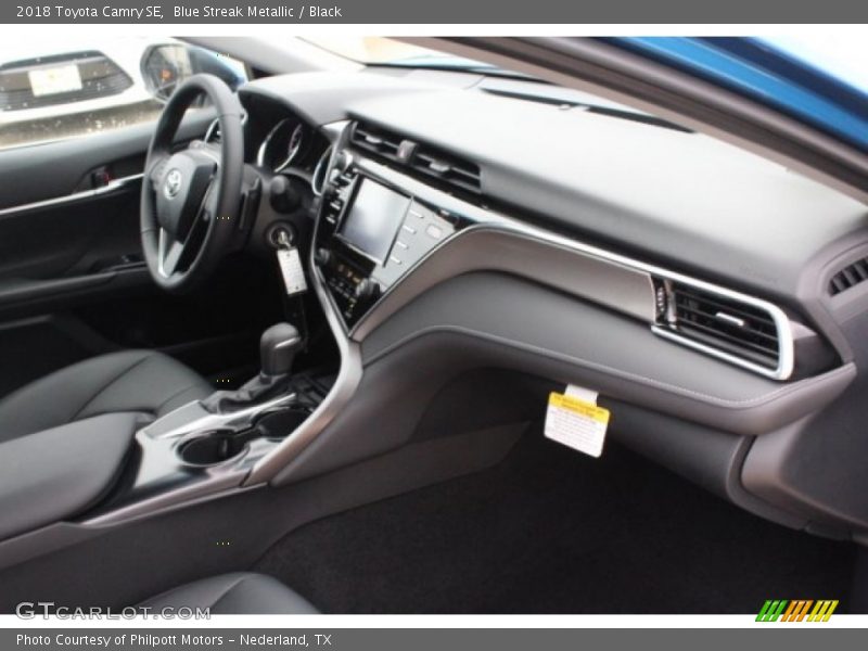 Blue Streak Metallic / Black 2018 Toyota Camry SE