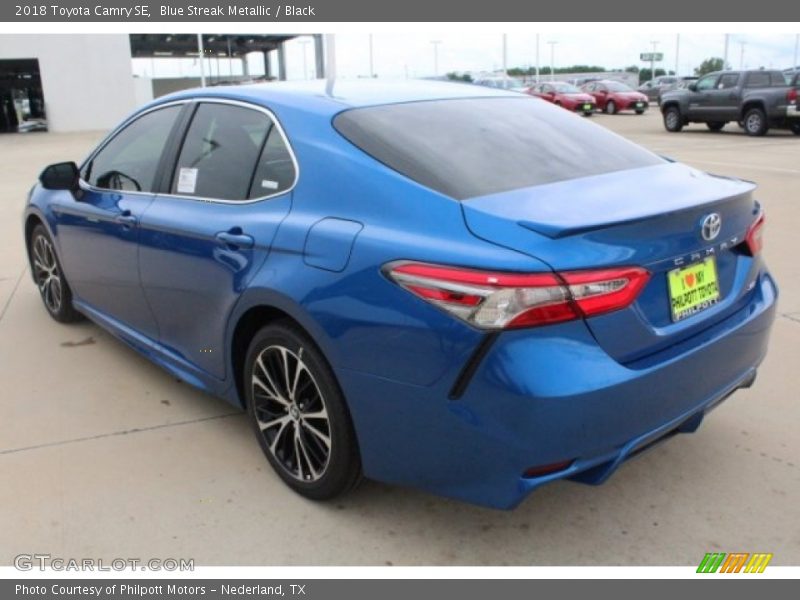 Blue Streak Metallic / Black 2018 Toyota Camry SE