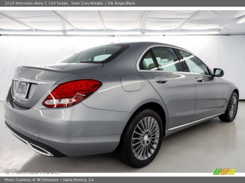 Steel Grey Metallic / Silk Beige/Black 2016 Mercedes-Benz C 300 Sedan