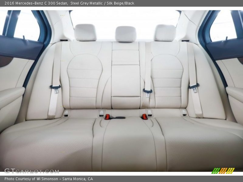 Steel Grey Metallic / Silk Beige/Black 2016 Mercedes-Benz C 300 Sedan