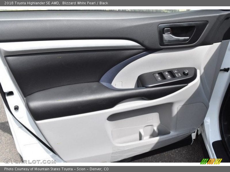 Blizzard White Pearl / Black 2018 Toyota Highlander SE AWD