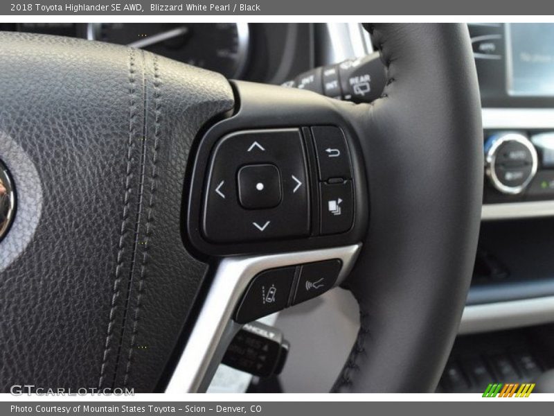 Blizzard White Pearl / Black 2018 Toyota Highlander SE AWD